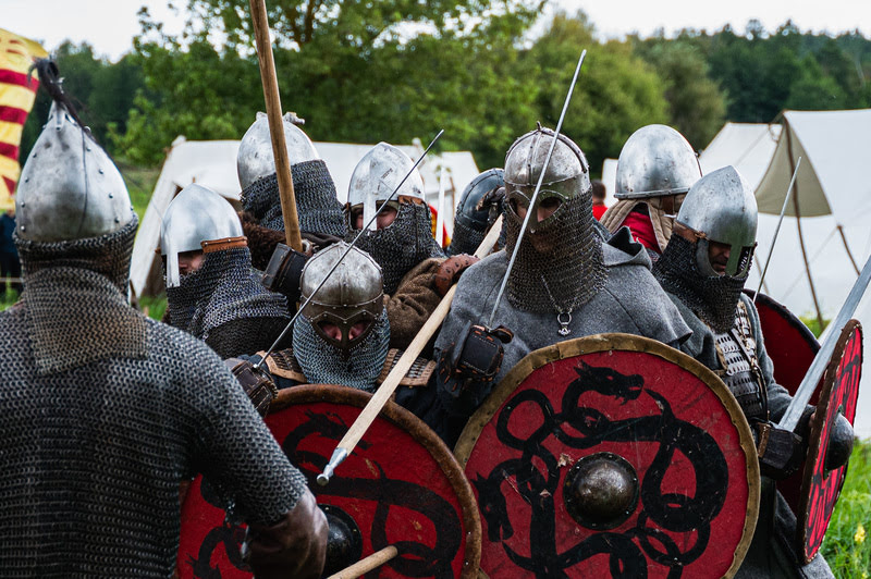 Rzeczpospolita przez wieki - walka średniowiecznych wojów